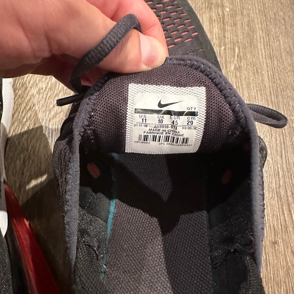 Nike sneakers - Picture 4 of 4